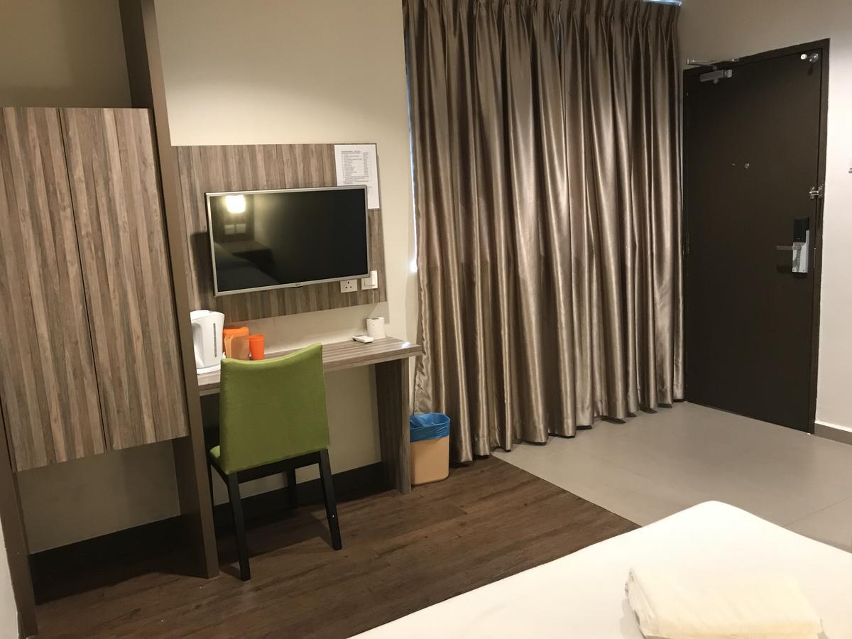 Victory Hotel Τζόχορ Μπάχρου Εξωτερικό φωτογραφία